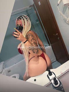 Sexy Italiana Tatuata Savona